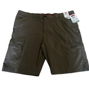Wrangler Men's 48 Performance Relaxed Fit Zip Cargo Pocket Flex Shorts